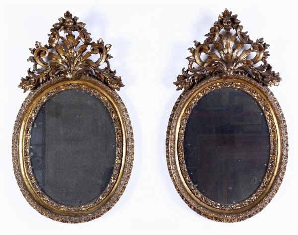 Coppia di specchiere ovali, Napoli o Roma XVIII secolo