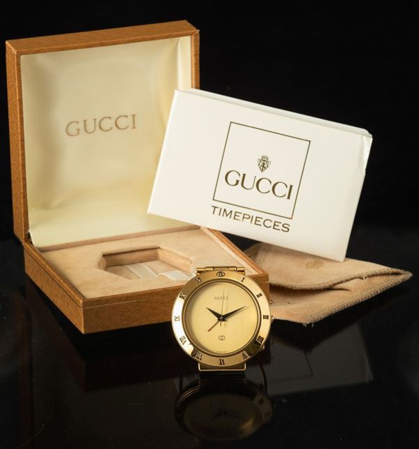 GUCCI - Orologio da viaggio Gucci Swiss Made 0300, orologio sveglia placcato in oro 2000-2020