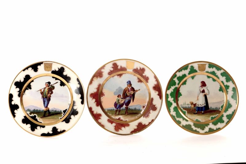 Tre piatti Napoli, metà del XIX secolo  - Auction Ceramics - Cambi Casa d'Aste