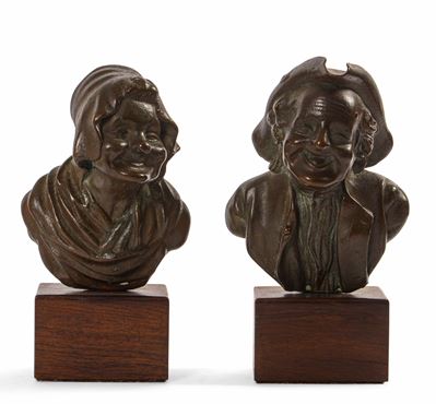 Fonditore del XIX-XX Secolo Coppia di Bustini di Figure Caricaturali