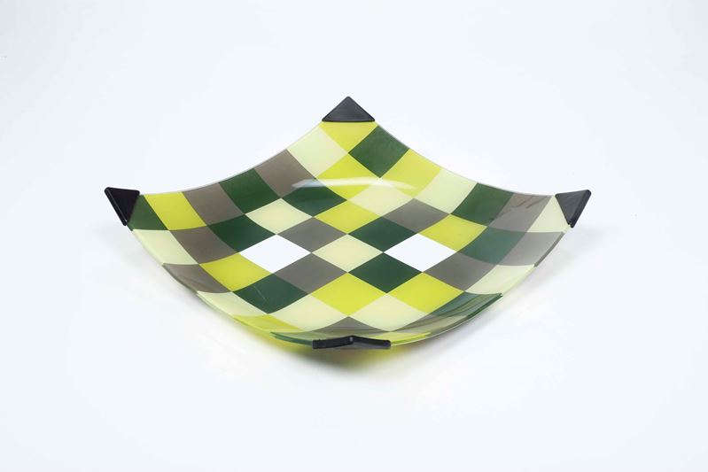 Piatto Rosenthal quadrato in vetro colorato. XX secolo  - Auction Fine Art January | Cambi Time - Cambi Casa d'Aste