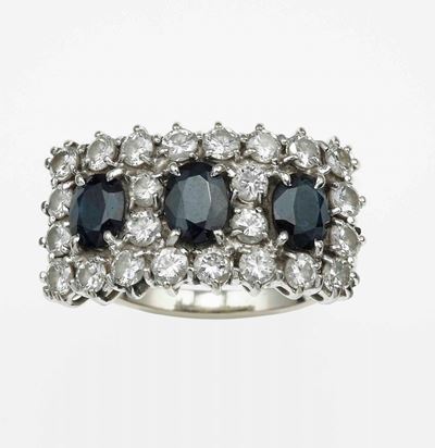 Anello con Zaffiri Australia e Diamanti Taglio Brillante