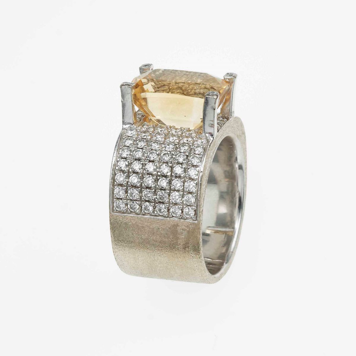 Anello con Quarzo Citrino e Diamanti
