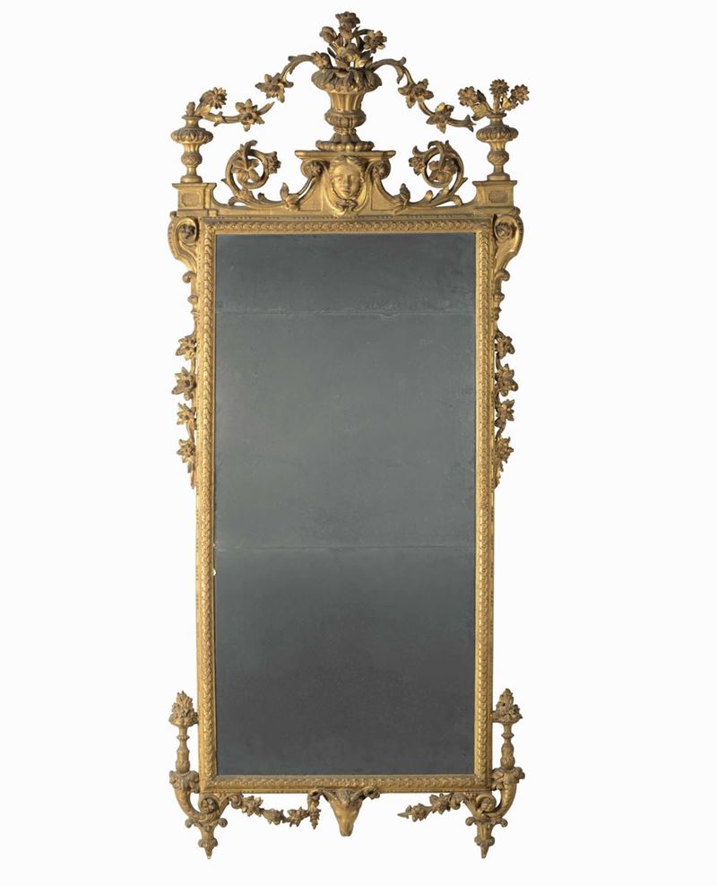 Specchiera in legno intagliato e dorato. Fine XVIII secolo  - Asta Dimore Italiane - Cambi Casa d'Aste