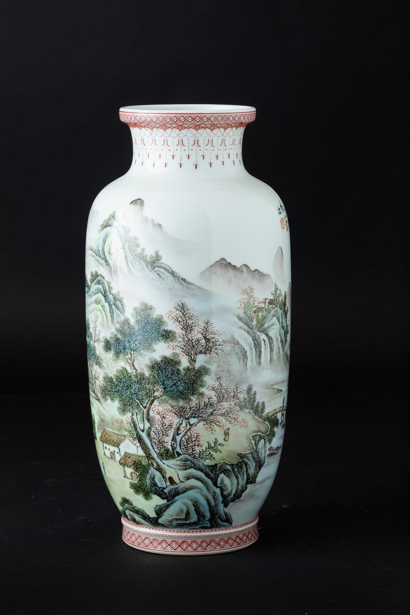Vaso in Porcellana con Raffigurazione di Paesaggio, Cina, Repubblica, XX Secolo