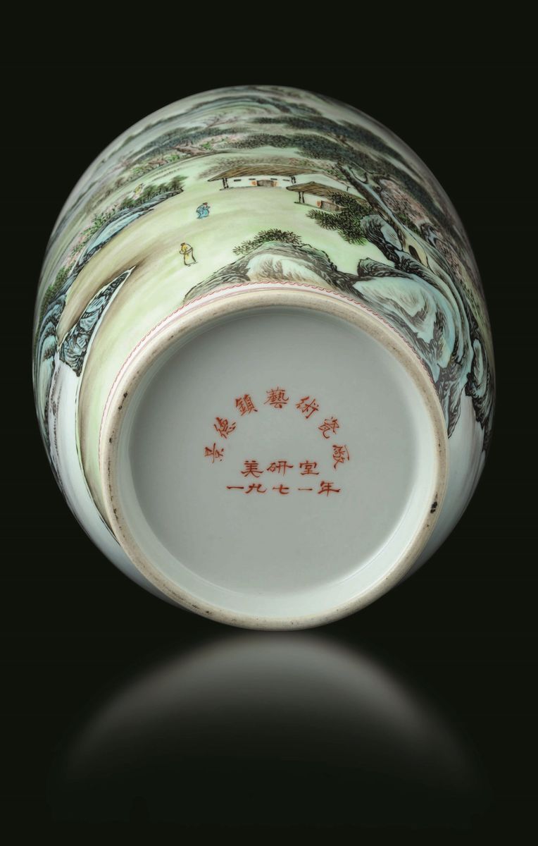 Vaso in Porcellana con Raffigurazione di Paesaggio, Cina, Repubblica, XX Secolo