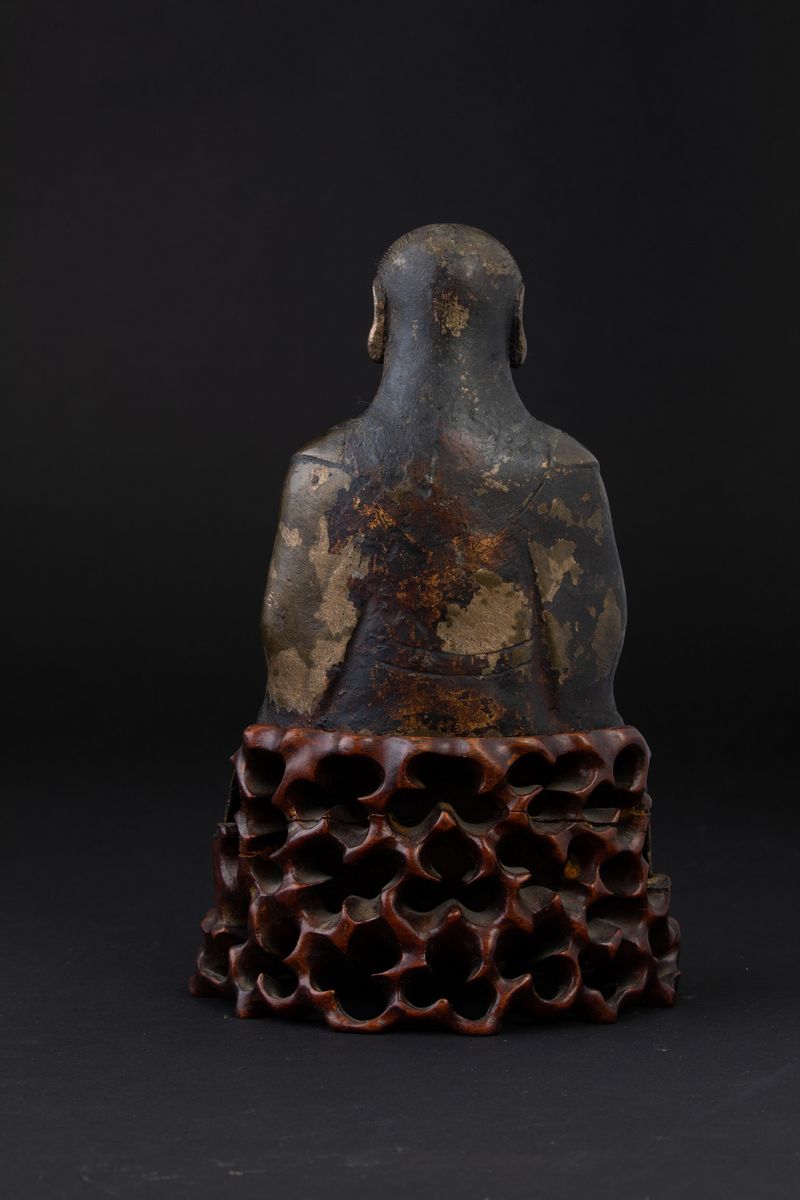 Figura di Dignitario in Bronzo con Tracce di Doratura, Cina, Dinastia Ming, XVII Secolo