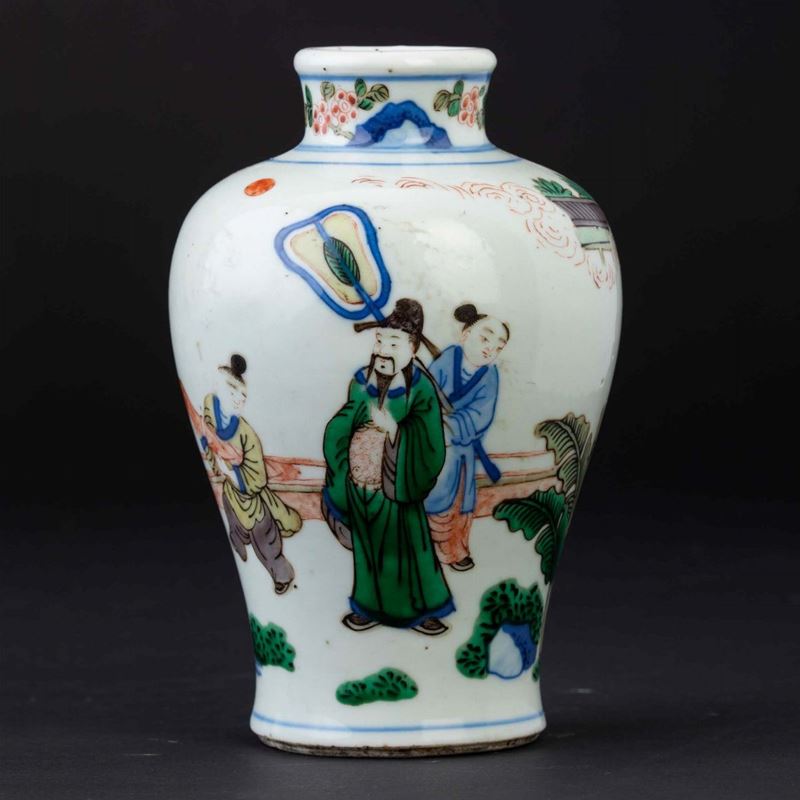 A porcelain vase, China, Qing Dynasty  - Auction Chinese Works of Art - II - Cambi Casa d'Aste