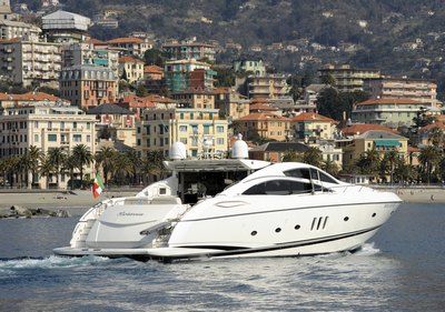 Sunseeker Predator 82builder: Sunseeker