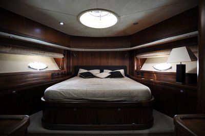 Sunseeker Predator 82builder: Sunseeker