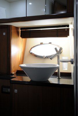 Sunseeker Predator 82builder: Sunseeker