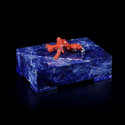 Scatola in Lapis con Pesce in Corallo Rosso