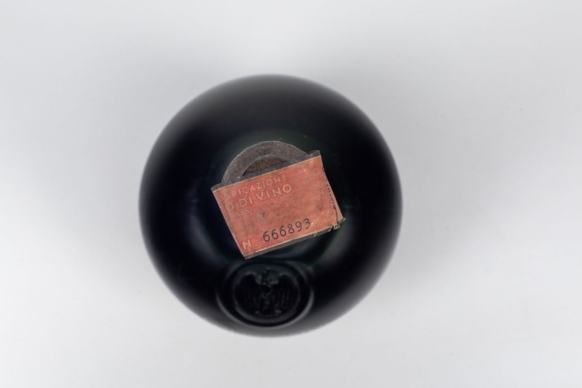 Courvoisier, Cognac Napoleon Extra Vieille