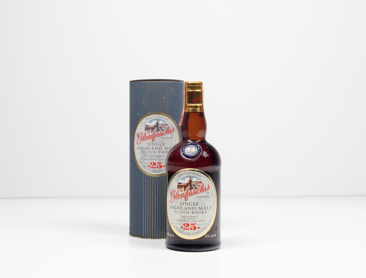 Glenfarclas, J&g Grant, Single Highland Malt Scotch Whisky 25 Years Old