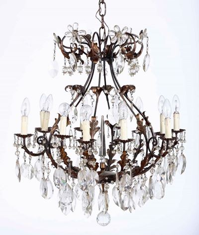 Lampadario con Struttura in Metallo e Pendenti in Vetro Molato. XIX-XX Secolo