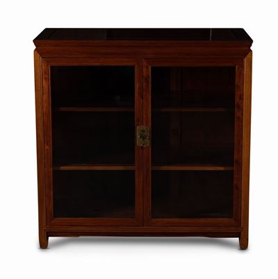 Vetrinetta a Doppia Anta in Legno di Hongmu, Cina, XX Secolo