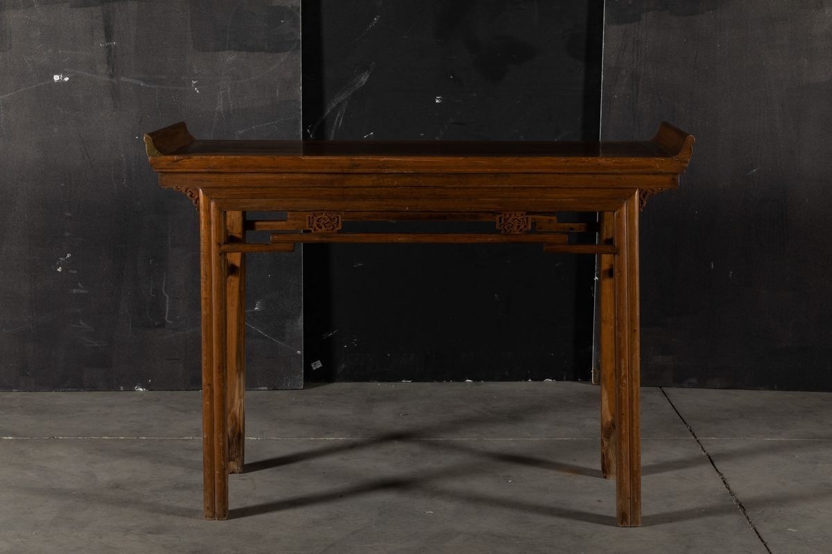 Altare in Legno Dolce con Figure di Drago Incise, Cina, Dinastia Qing, XIX Secolo