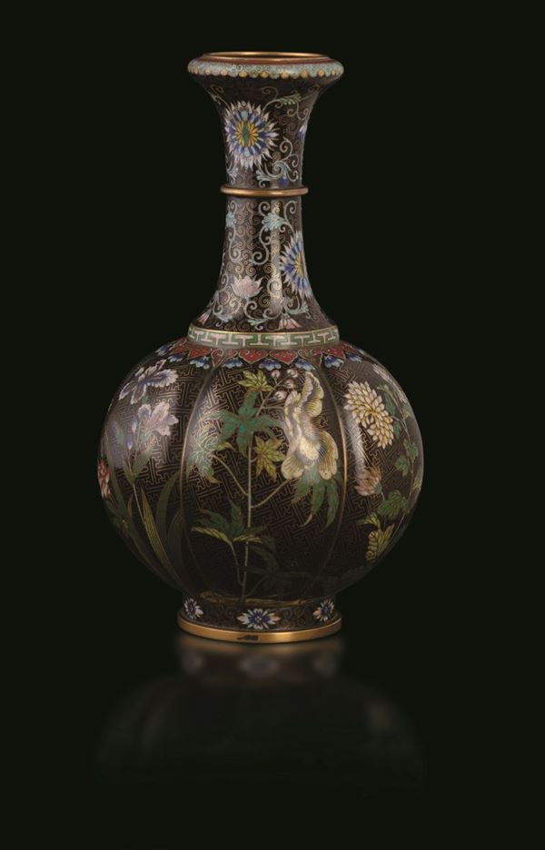 An enamel vase, China, Qing Dynasty Guangxu period (1875-1908)