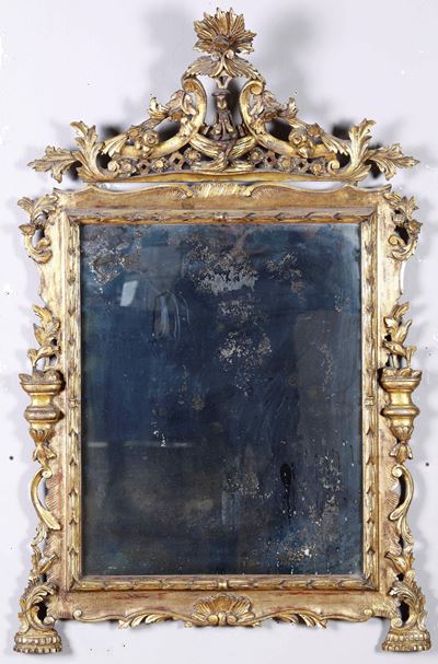 Specchiera in Legno Intagliato e Dorato. XIX-XX Secolo