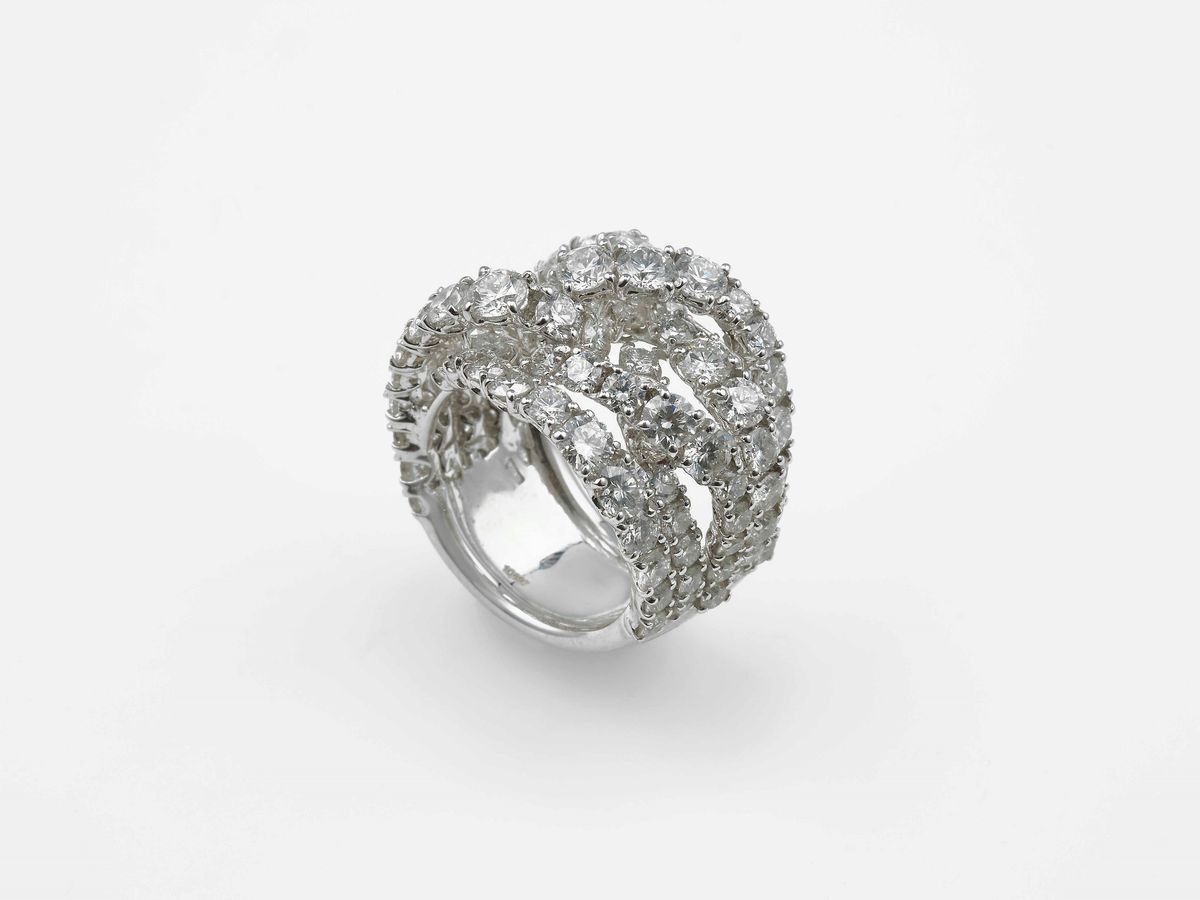 Modello Elizabeth. Anello con Diamanti per Ct 8.70
