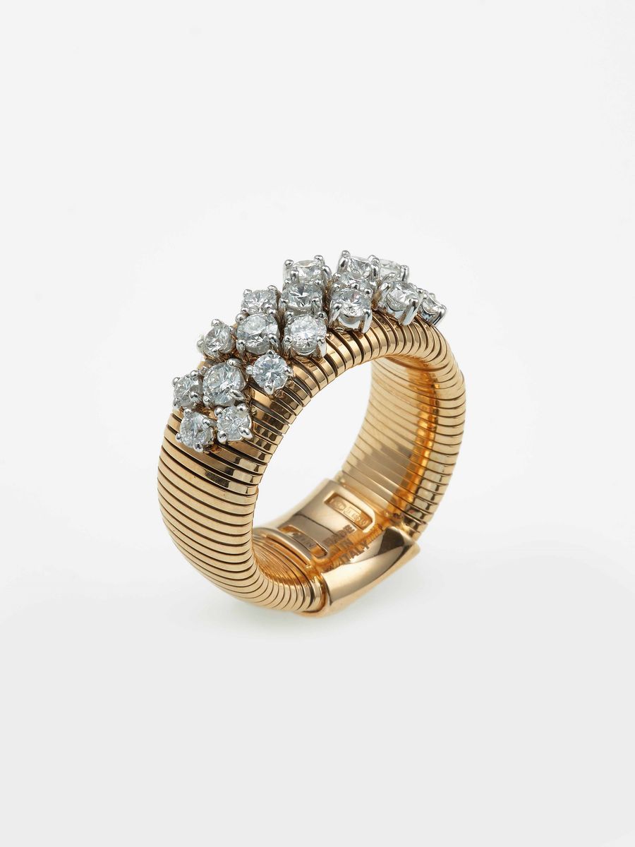 Modello Stardust. Anello con Diamanti per Ct 1.71
