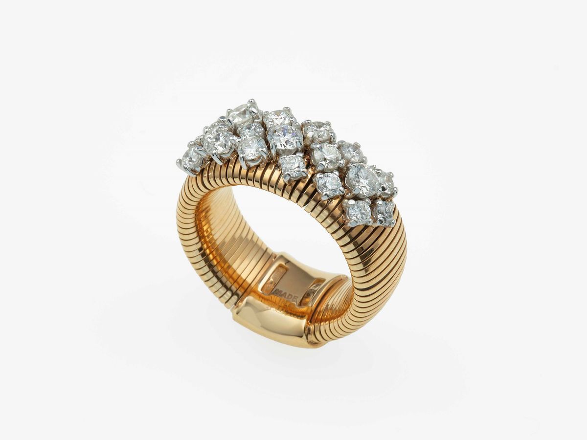 Modello Stardust. Anello con Diamanti per Ct 1.71