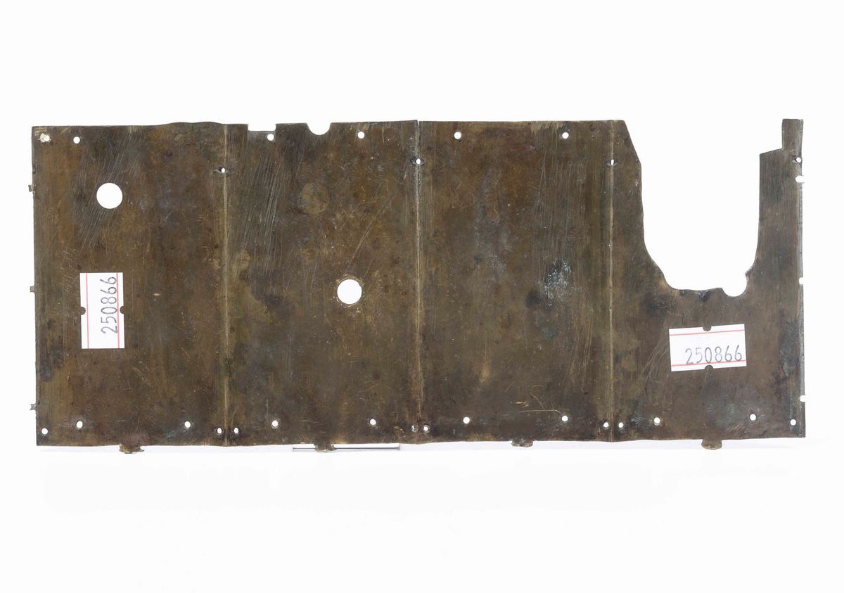 Lamina in Bronzo Ageminato Incisa in Quattro Segmenti con Figure Probabilmente di Stampo Sacro. I...