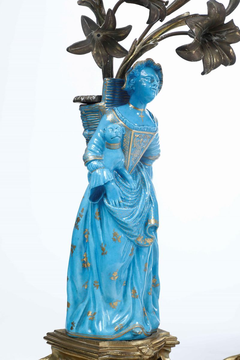 Trittico da Camino in Porcellana Turchese Lumeggiata in Oro e Bronzo Dorato. XIX Secolo