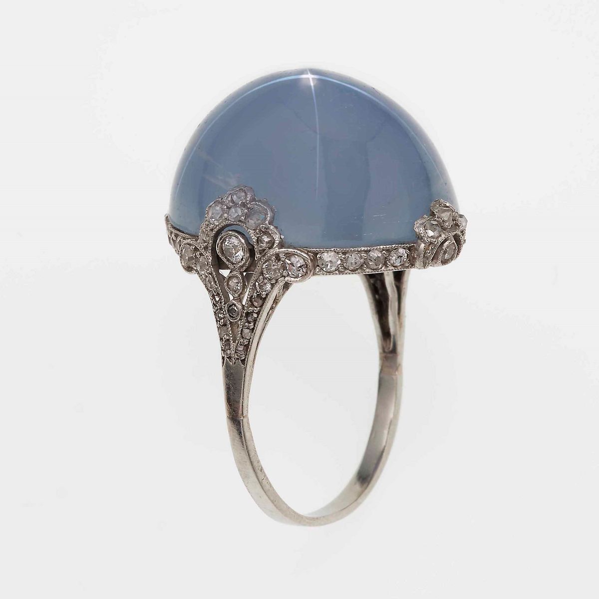 Anello con Zaffiro Sri Lanka Stellato