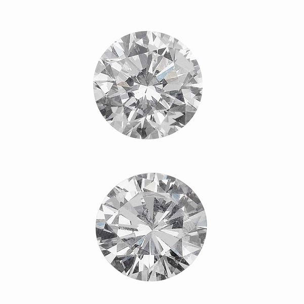 Two unmounted brilliant-cut diamonds