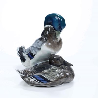 Gruppo con Anatre.germania, Manifattura Rosenthal, 1941.modello di Willy Zügel (München 1876 - Wo...