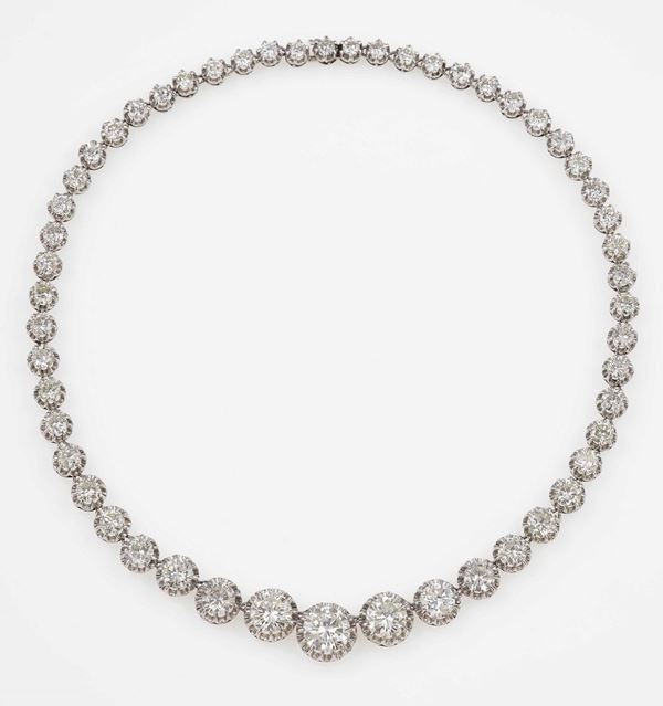 Brilliant-cut diamond rivère necklace