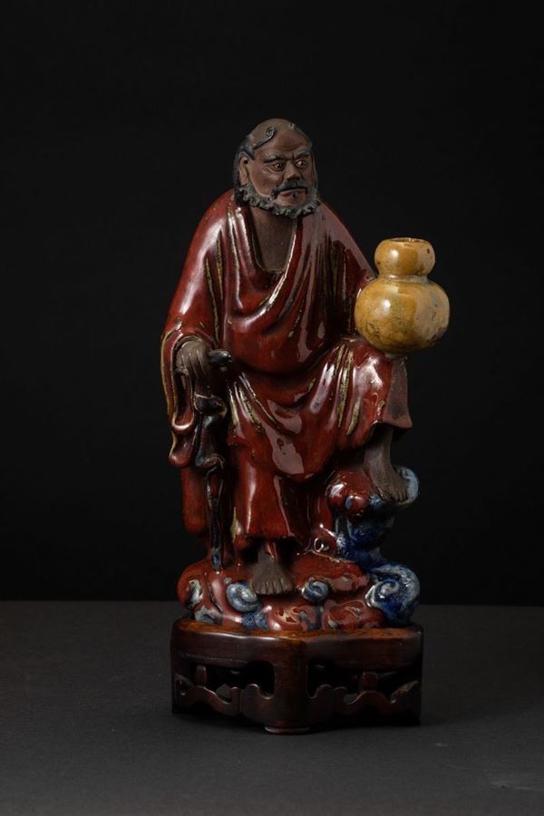 Figura di saggio in terracotta parzialmente smaltata, Cina, Dinastia Qing, XIX secolo