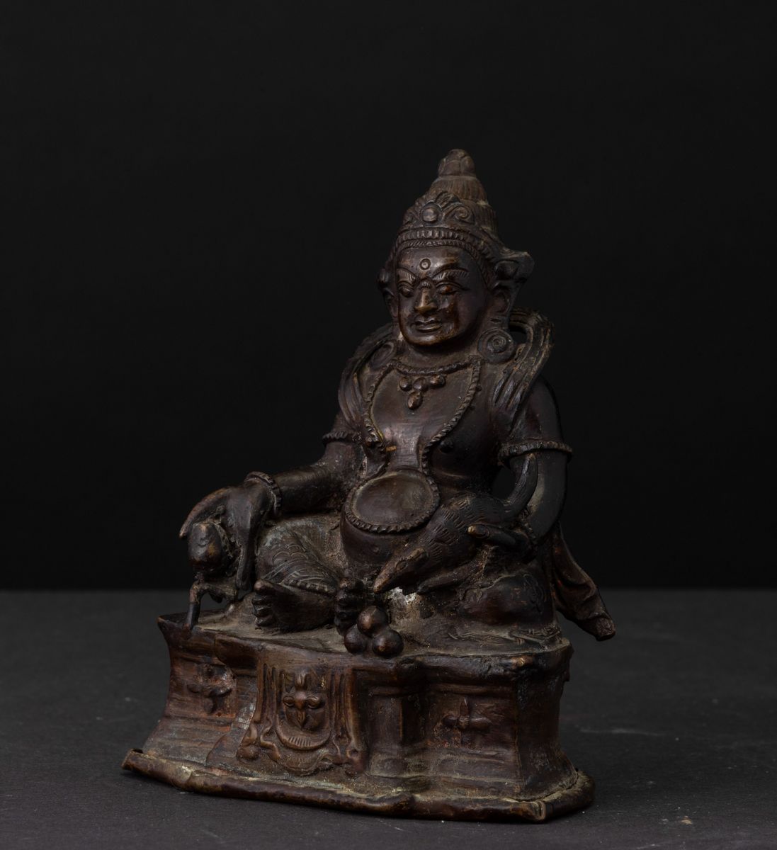 Figura di Sita-jambhala in Bronzo, Nepal, XIX Secolo