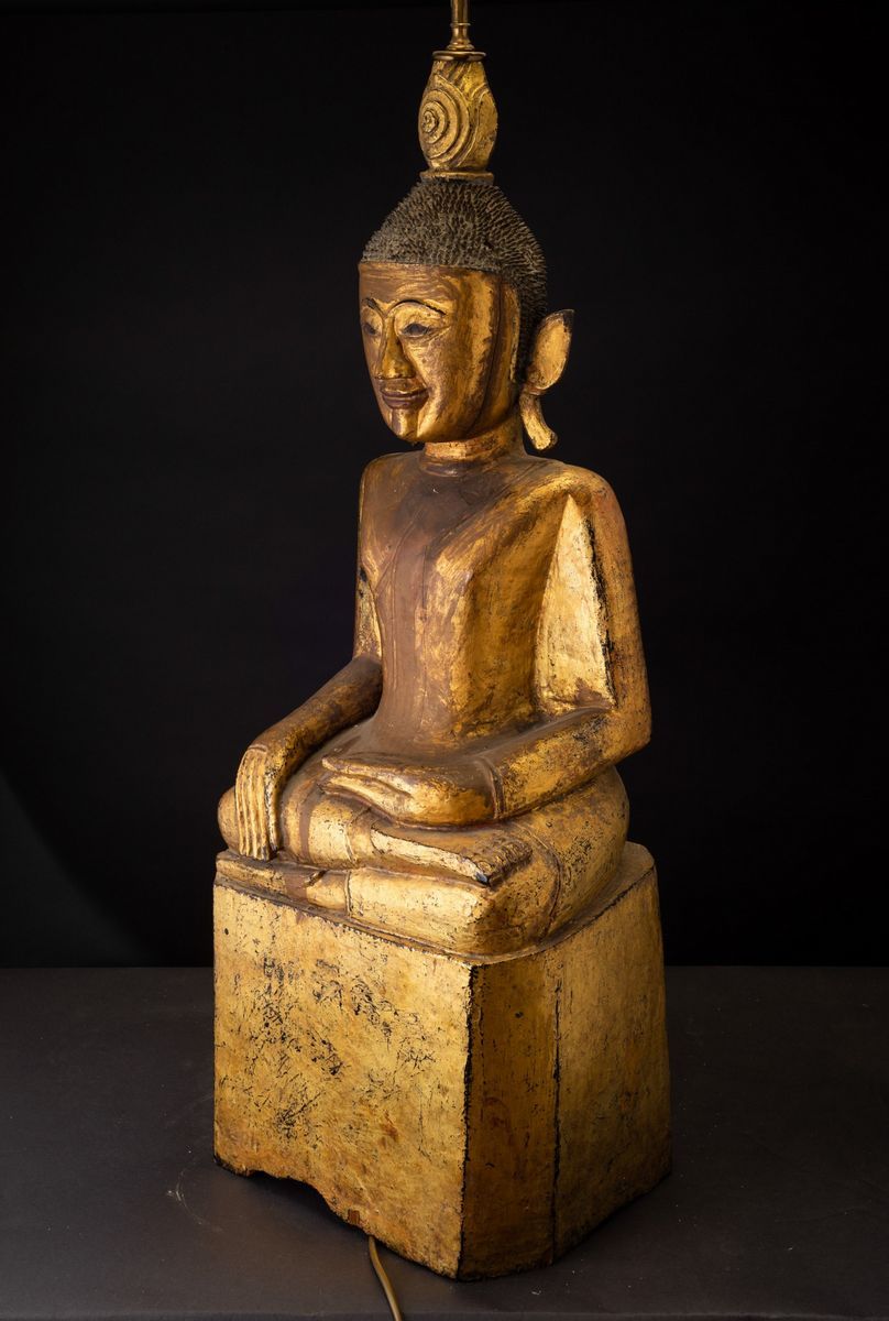 Buddha Sakyamuni in Legno Dorato, Indonesia, XIX Secolo