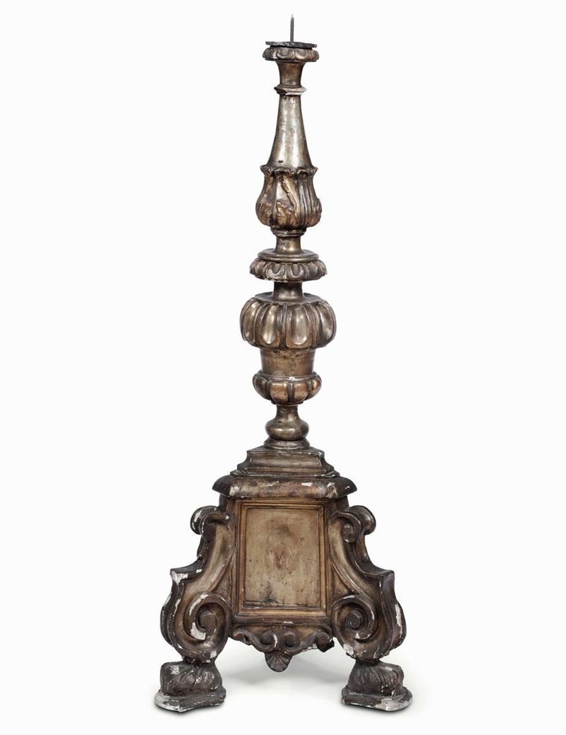 Torciera in legno intagliato e dorato. XVIII-XIX secolo  - Asta Dimore Italiane - Cambi Casa d'Aste