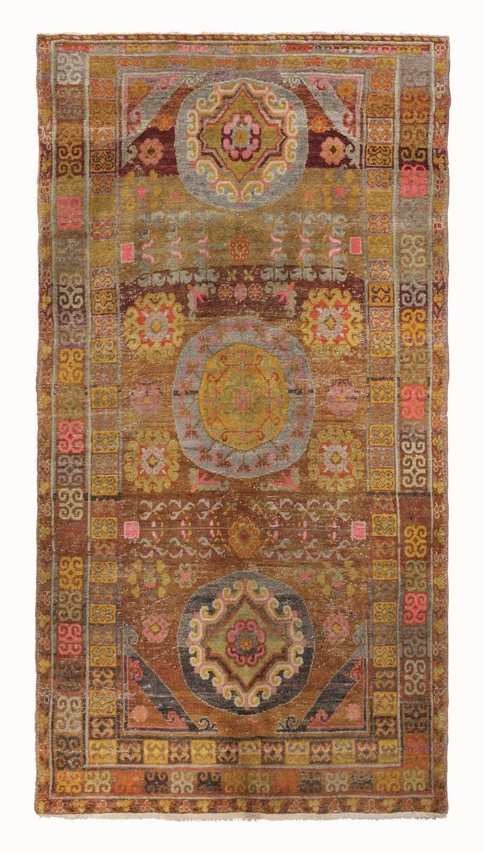 Tappeto Samarcanda. Turkestan, inizio XX secolo  - Auction Italian Mansions - Cambi Casa d'Aste