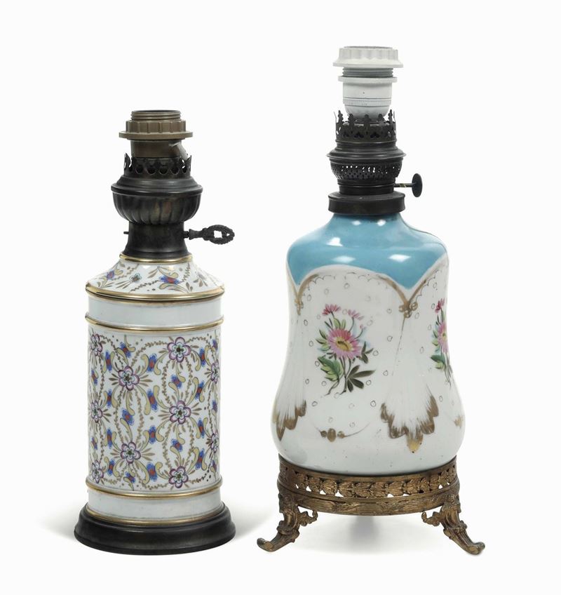 Due lampade a petrolio. XIX-XX secolo  - Asta Dimore Italiane - Cambi Casa d'Aste