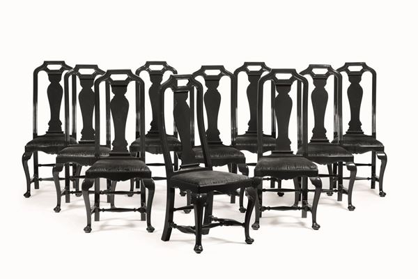 Tavolo in ferro battuto e piano in cristallo con dieci sedie laccate, XXI secolo