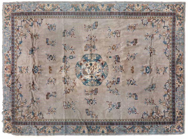 Grande tappeto Pechino, Cina inizio XX secolo  - Asta Tappeti Antichi - Cambi Casa d'Aste