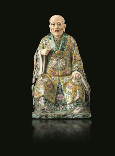 Figura di Saggio Seduto in Porcellana Famiglia Verde, Cina, Dinastia Qing, Epoca Guangxu (1875-19...