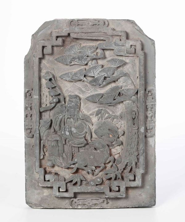 Bassorilievo scolpito in pietra con figura di saggio entro paesaggio, Cina, XX secolo