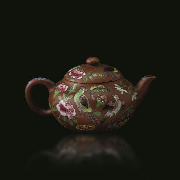 A Yixing porcelain teapot, China, Qing Dynasty