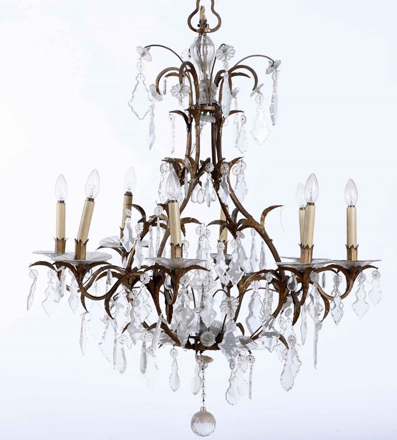 Lampadario a otto luci in metallo e cristalli, XX secolo  - Auction Antique April | Cambi Time - Cambi Casa d'Aste