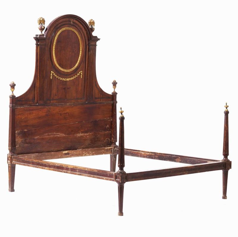 Letto in legno intagliato e legno dorato. XIX secolo  - Auction Antique April | Cambi Time - Cambi Casa d'Aste