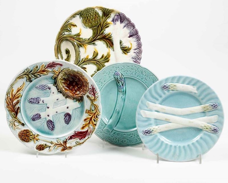 Quattro piatti per asparagi Francia e Germania, inizio del XX secolo  - Auction Ceramics and Glass | Timed Auction - Cambi Casa d'Aste