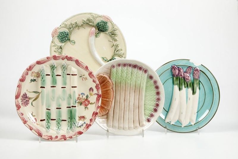 Quattro piatti per asparagi Francia, XX secolo  - Asta Ceramiche e Vetri | Cambi Time - Cambi Casa d'Aste
