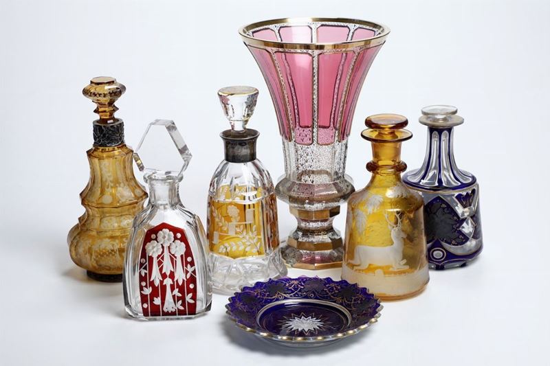 Cinque bottiglie Boemia, XIX e XX secolo     - Auction Majolica, Porcelain and Glass | Cambi Time - Cambi Casa d'Aste
