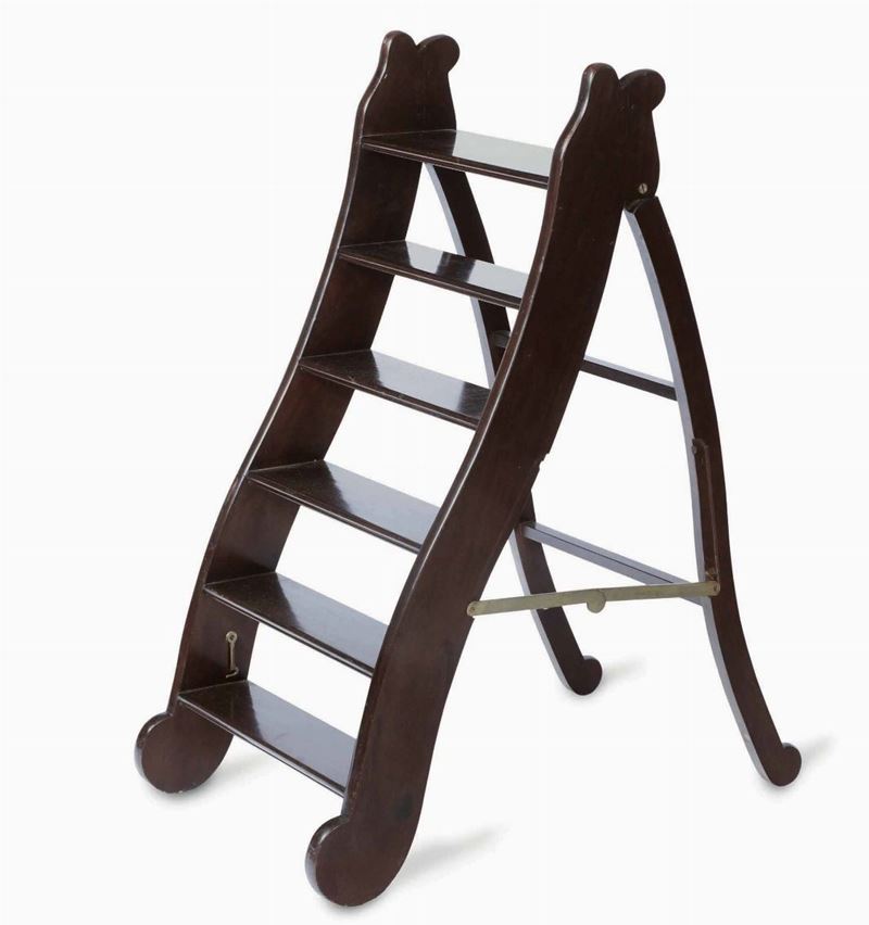 Scaletta pieghevole in legno a cinque scalini. Seconda metà XX secolo  - Auction Marittime Art and Scientific Instruments - Cambi Casa d'Aste