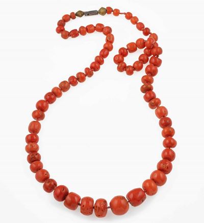 Collana Lunga con Corallo